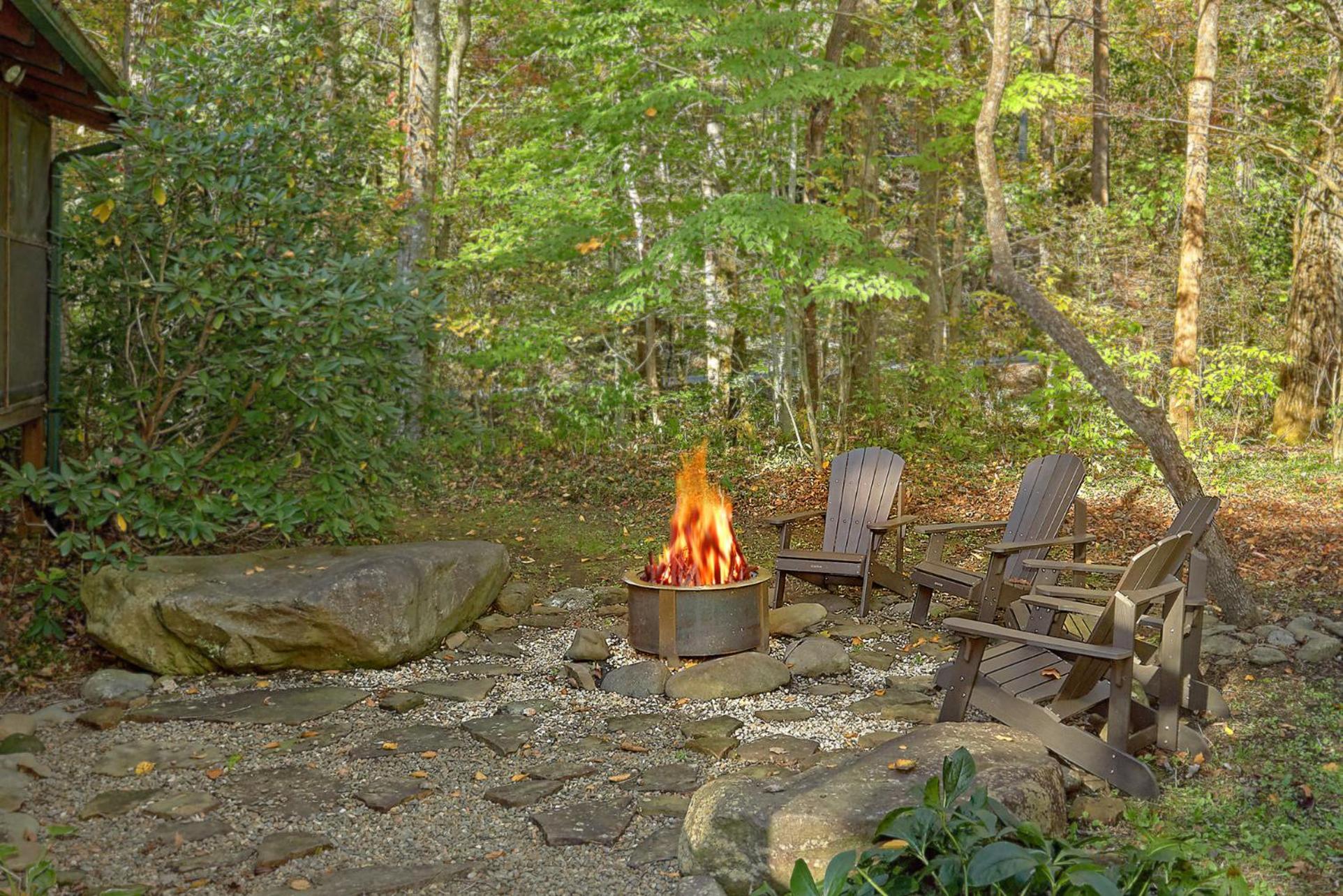 Creeksong Holiday Home Gatlinburg Extérieur photo